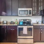 Luxury & Neat Private Room In Dc